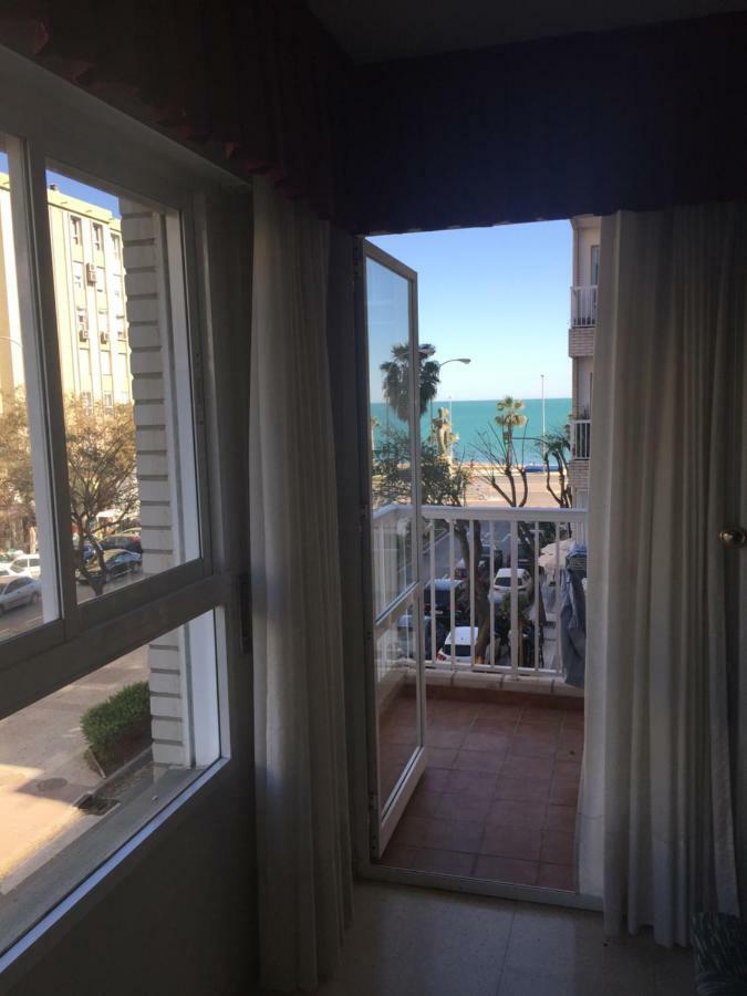 Beach Apartment Rosario Малага Экстерьер фото