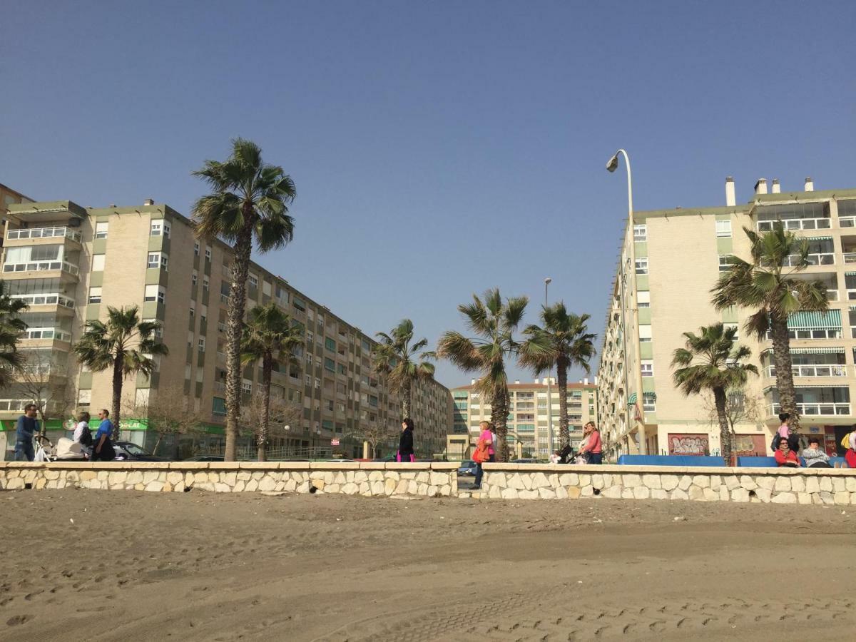 Beach Apartment Rosario Малага Экстерьер фото